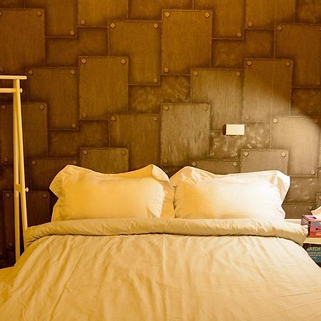 Play House Hotel Tainan Exterior photo